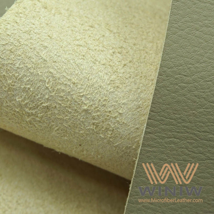 Quelle est la différence entre le cuir microfibre et le cuir véritable ?